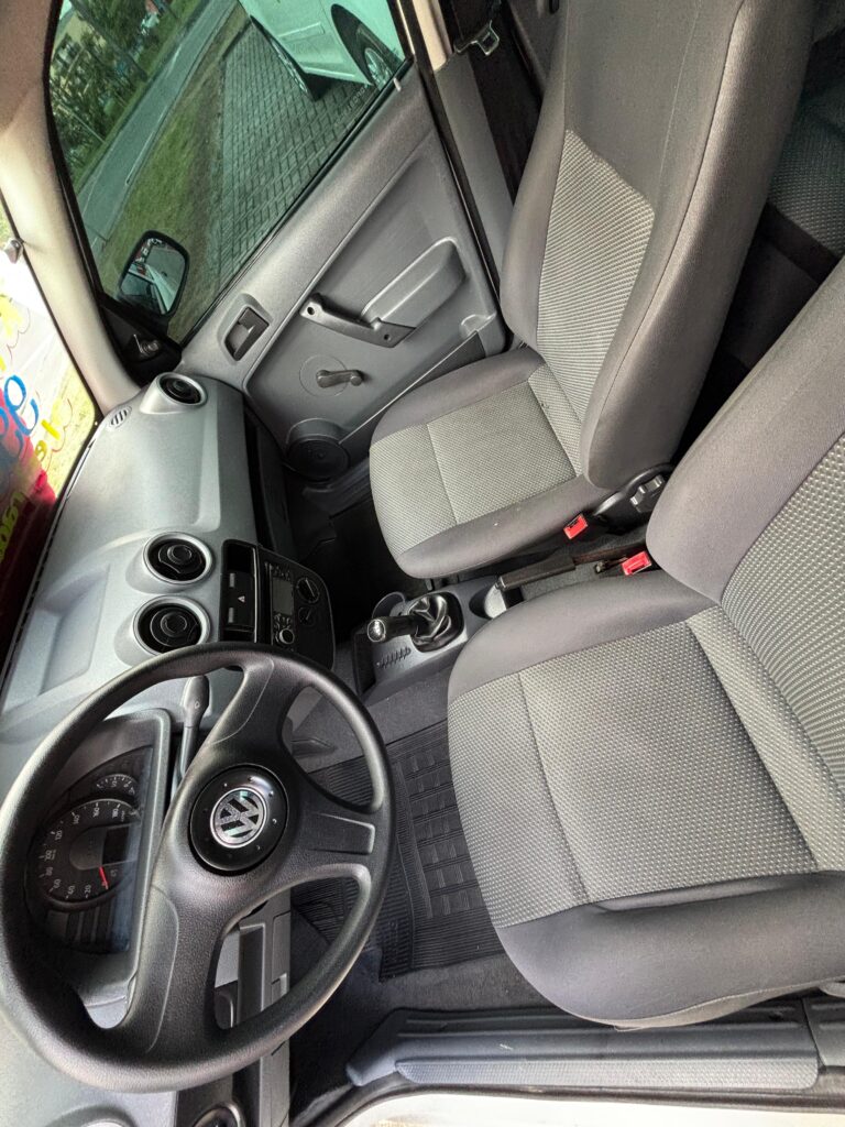 WhatsApp Image 2025-10-20 at 10.26.31 (2)