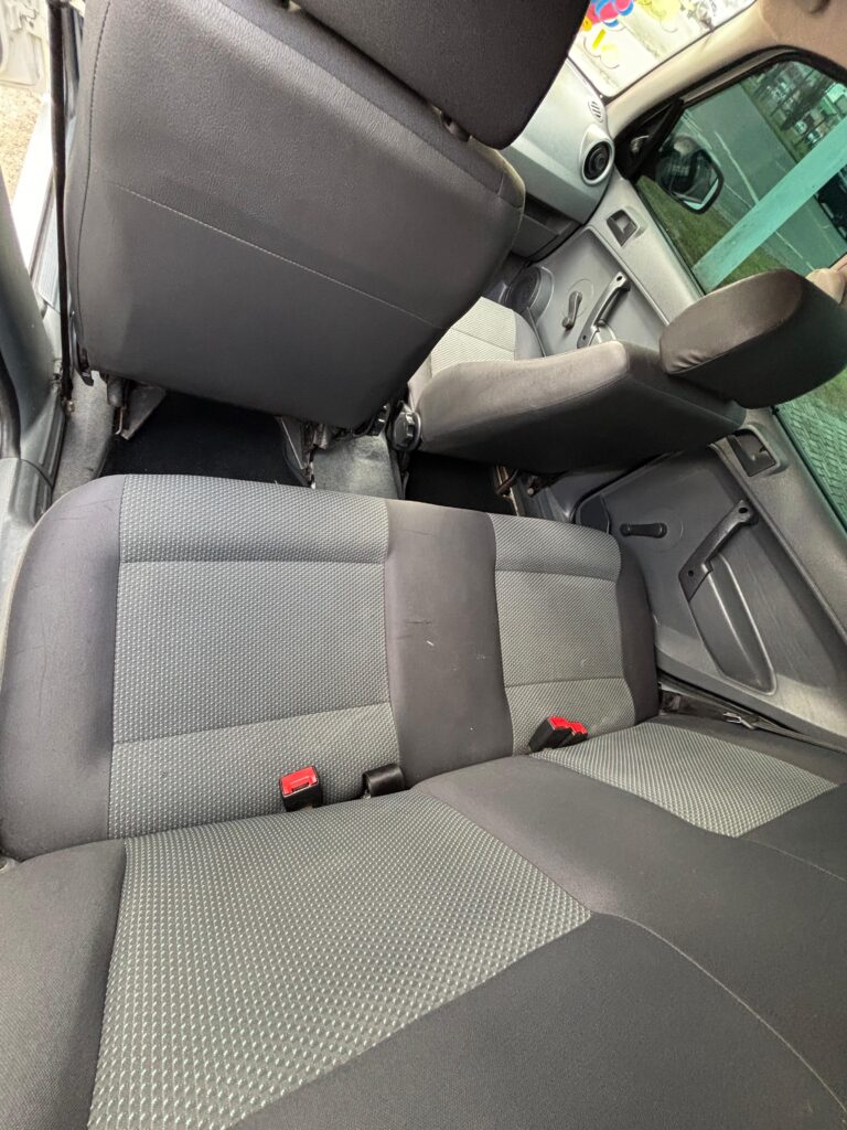 WhatsApp Image 2025-10-20 at 10.26.32